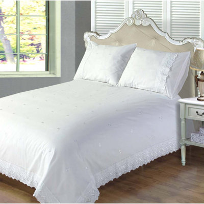 Syrine Solid Colour Duvet Cover Set with Pillowcases Included