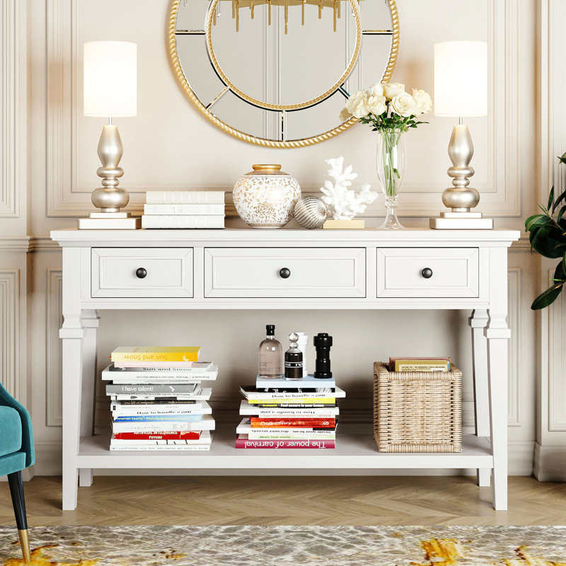 Console simple avec trois tiroirs et tablette inférieure - tiroirs blanc antique. Bois massif. Spacieux pour le rangement. Capacité de table de 220 lb, capacité de 66 17 tiroirs. 50 po de longueur x 15 po