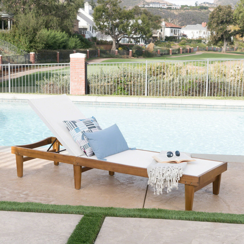 Outdoor Chaise Lounge In White Mesh - Wood For Stability Long-term Use