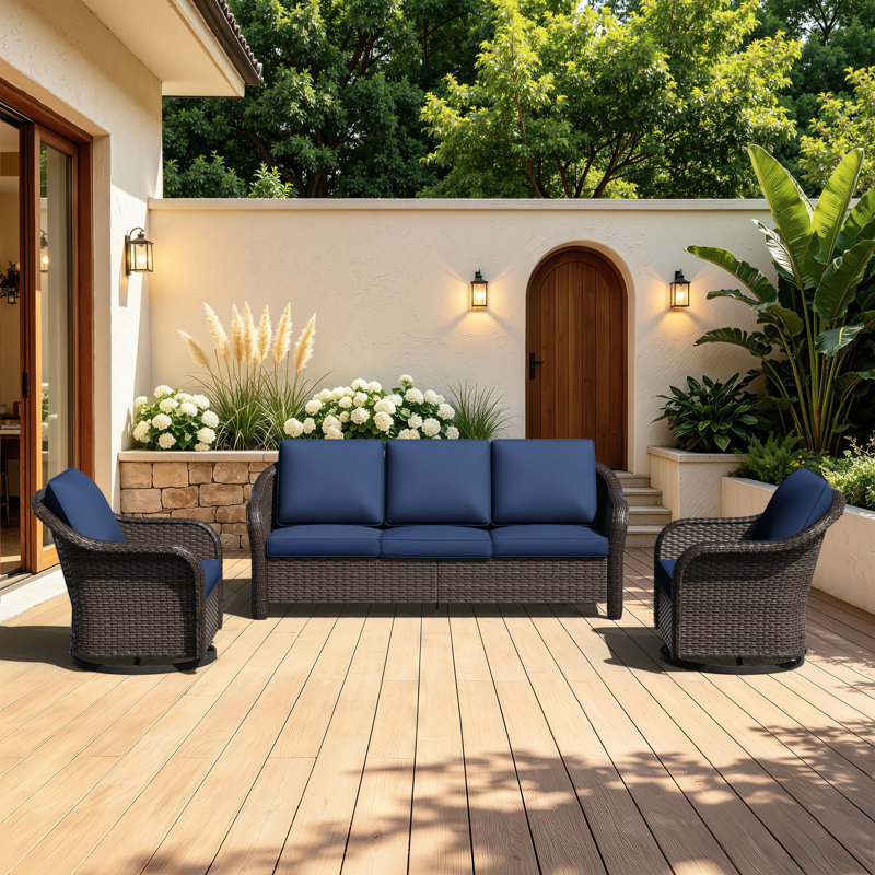 Ensemble de patio extérieur en osier 3 pièces Alderwood, canapé 3 places + 2 chaises pivotantes avec coussins bleus, Blue