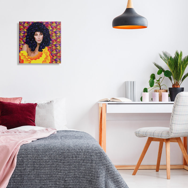 «Modern Fashion Singer Icon Floral Petal Context» par Lynnda Rakos - impression, H 17 po x l 17 po x P 1,5 po, Toile tendue