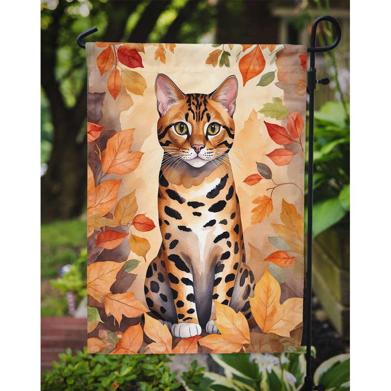 Chat en feuilles d'automne drapeau de jardin, Bengale