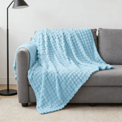 Luxurious 3D Checkered Fleece Throw Blanket, Soft And Warm Plush Blanket For Couch, Bed, And Home Decor