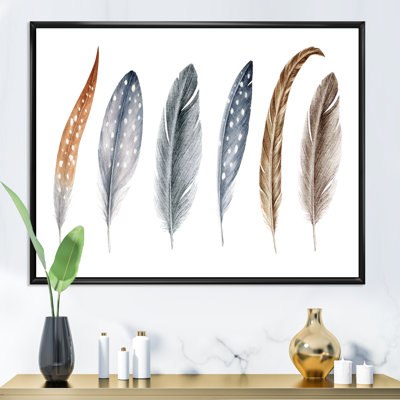 «Grey Boho Polka Dot Feathers I», peinture sur toile