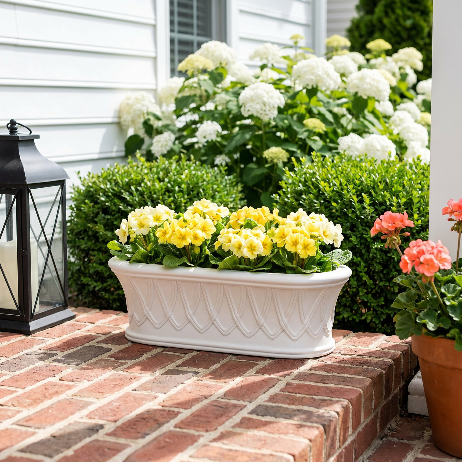 18" Ceramic Pot Planter