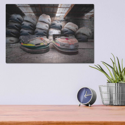«Bumper Cars» par Roman Robroek