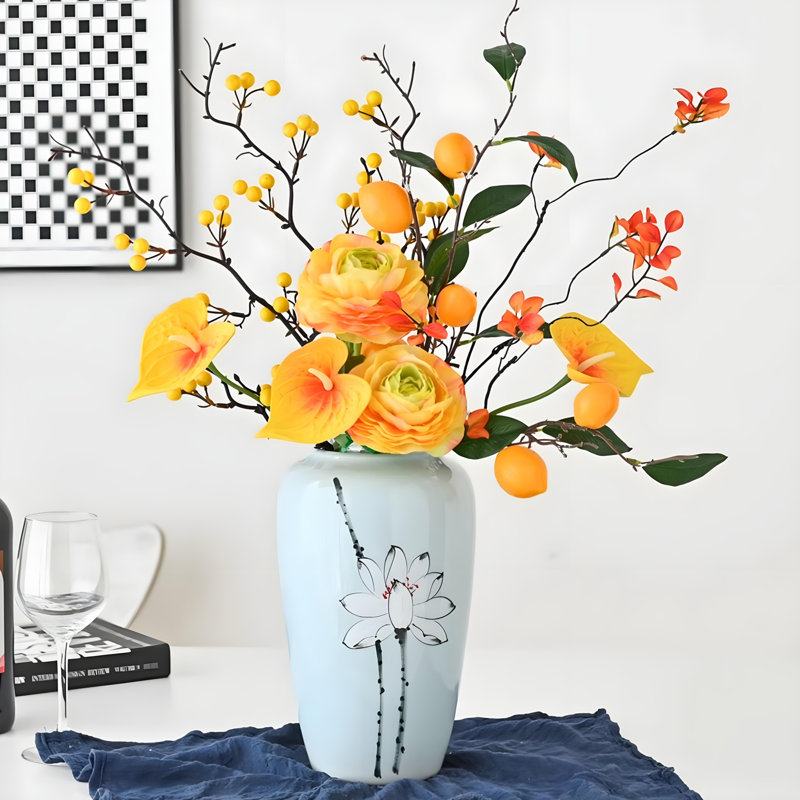 Ornements de fleurs simulées