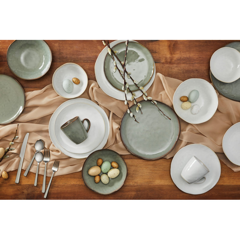 Belmont Handmade Stoneware Dinner Plate, Crackle Ivory