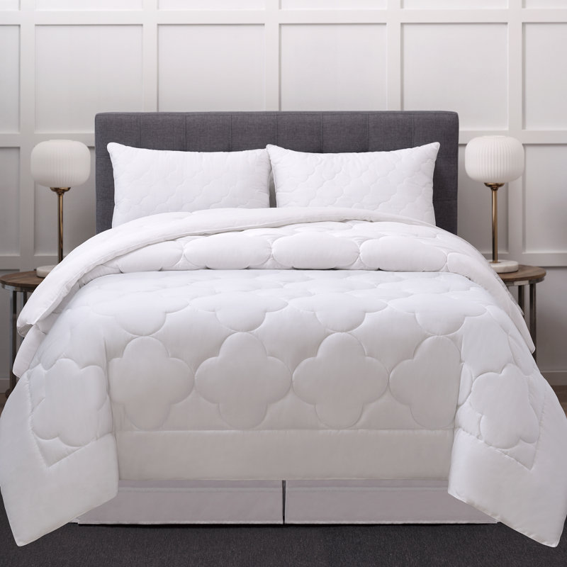 Édredon en duvet synthétique de coton toutes saisons Lampkins Billowy Clouds, Simple