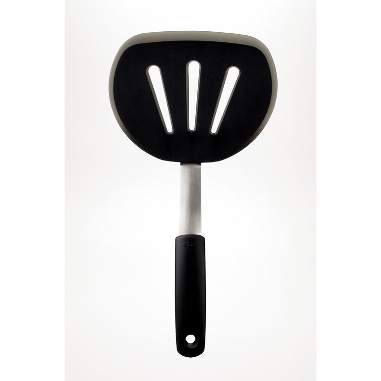 https://assets.wfcdn.com/im/88804966/resize-h755-w755%5Ecompr-r85/2916/2916481/OXO+Good+Grips+Silicone+Flexible+Pancake+Turner.jpg