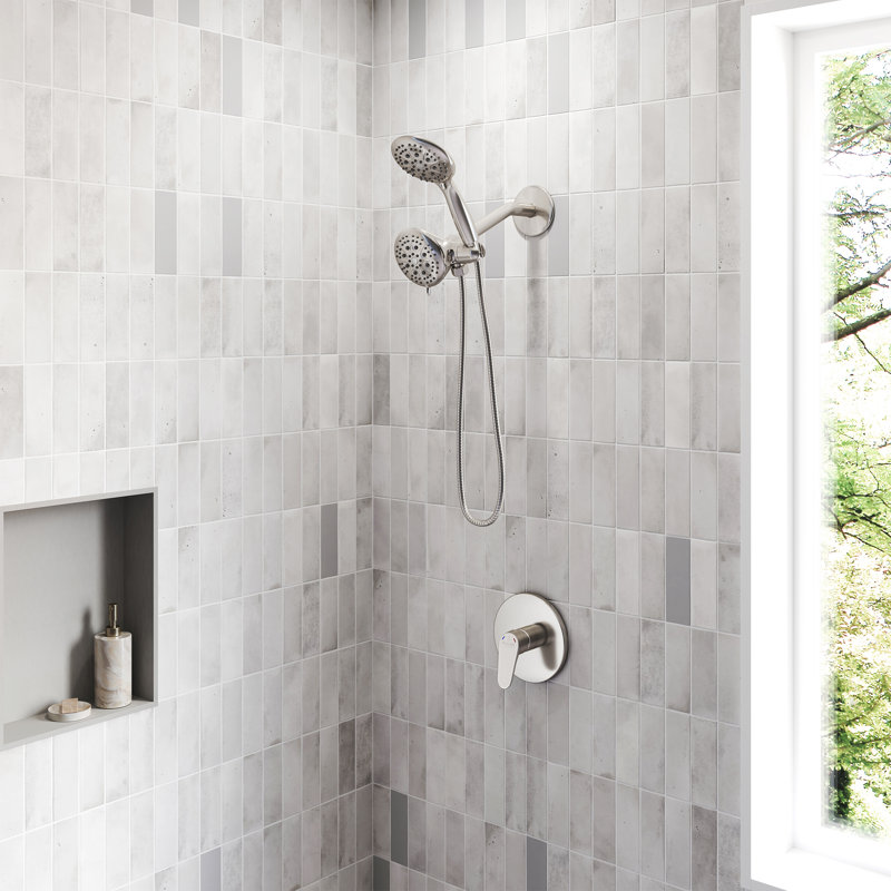 Pomme de douche multifonction 4,7 po Fusion et douche à main multifonctionnelle Fusion, Nickel brossé