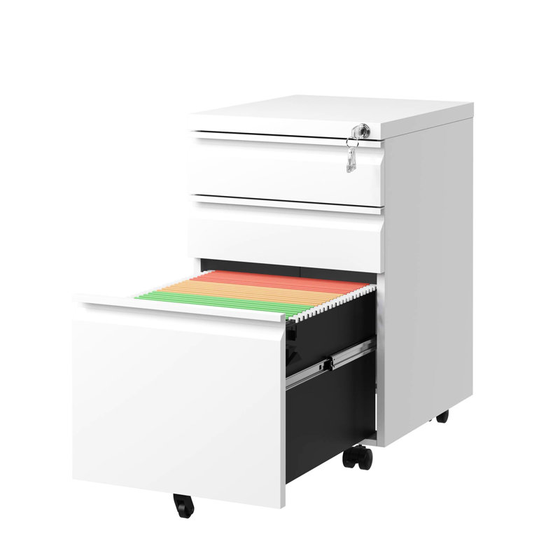 Classeur en métal blanc à 3 tiroirs verrouillables. Entièrement assemblé pour les besoins du bureau. Format lettre/légal/A4. Protection optimale. Les tiroirs comprennent un porte-crayons amovible. Facile à déplacer grâce à ses 5 roulettes.