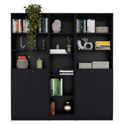 Salon noir avec 3 bibliothèques attrayantes. Rangement contemporain de 8 tablettes ou plus. Tablette horizontale. Fermé à l'arrière. Fabriqué en bois. Pour contenu de bibliothèque pour espace primaire - Sécuritaire et élégant