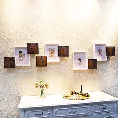 Cadre photo une pièce pour collage de lettres Family, cadre mural en PVC intégré à 10 ouvertures, impression de lettres en bois rustique pour le décor du salon