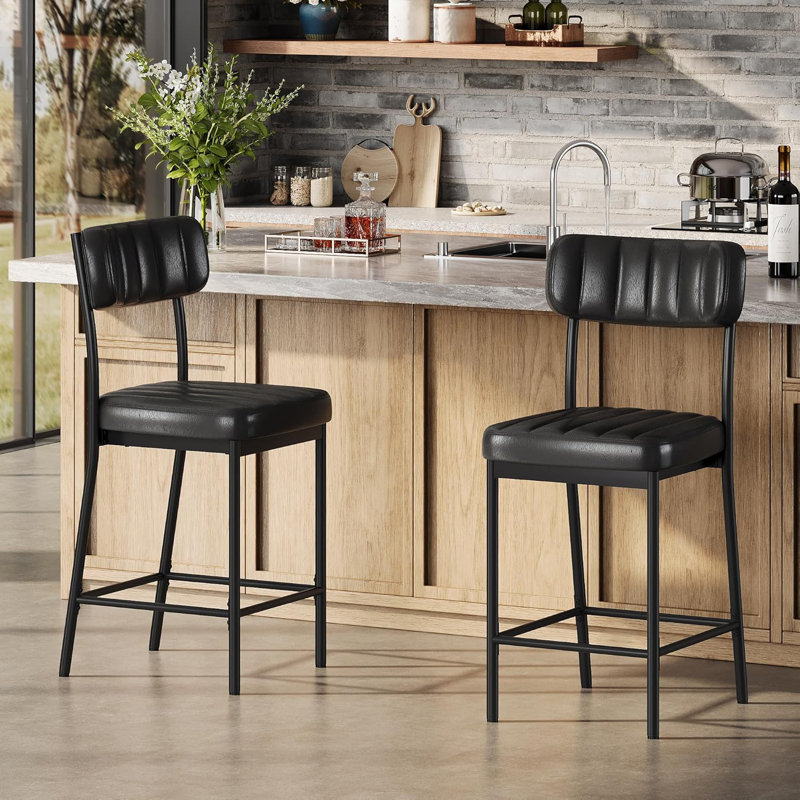 Tabourets de bar, tabourets de bar à hauteur de comptoir de 26 po de hauteur, chaises de bar rembourrées avec dossier et pieds en métal, cuir d'unité centrale moderne avec surpiqûres, noir