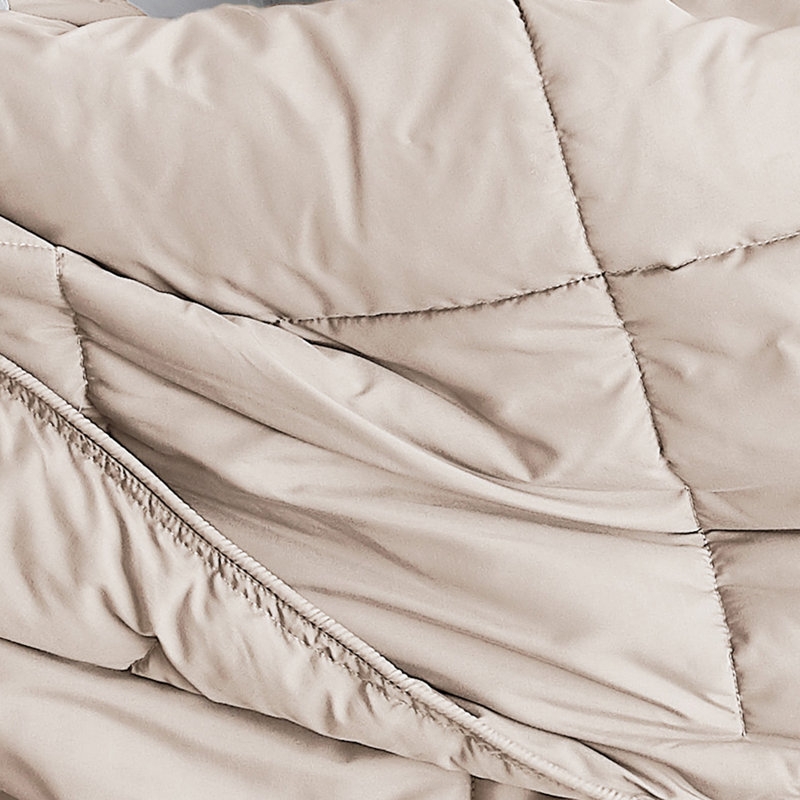 Vilano Springs ® Oversized Down Alternative Comforter with piped Edging and corner loops, Easy care, Twin Comforter, Bone