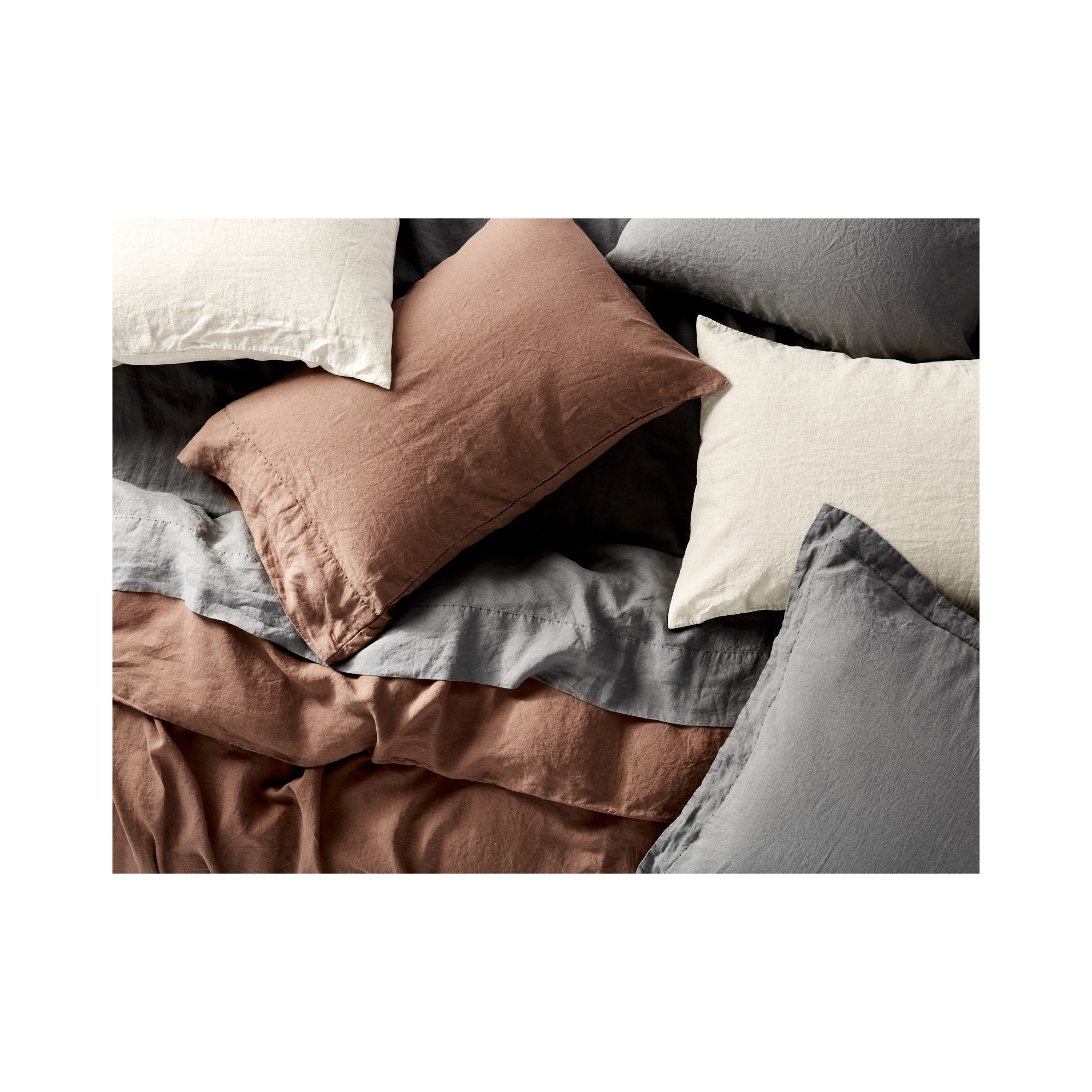 Coyuchi Organic Relaxed Linen Fitted Sheet, California King Fitted Sheet, Midnight Indigo