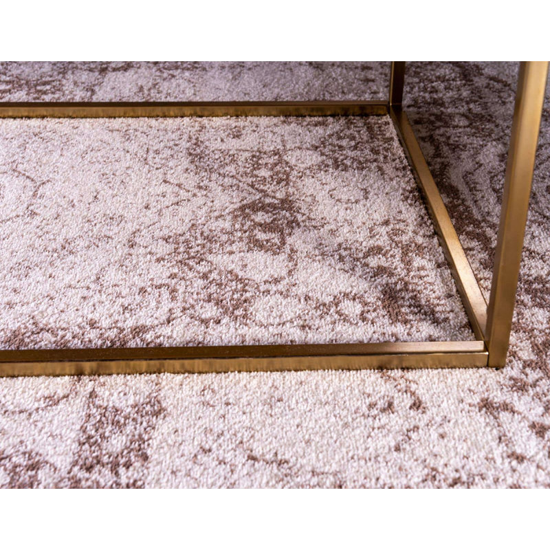 Vienna Oriental Indoor Rug, Rectangle 7' x 10'