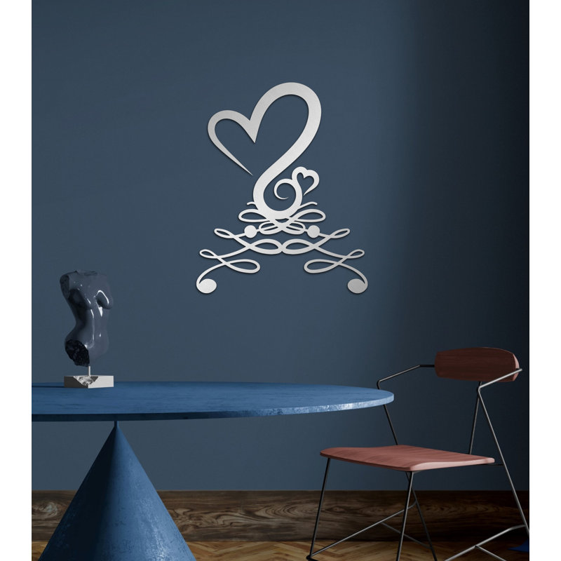 Décoration murale en métal Love & Infinity, cadeau de pendaison de crémaillère, H 34 po x l 27 po x P 0,5 po, Argent luisant