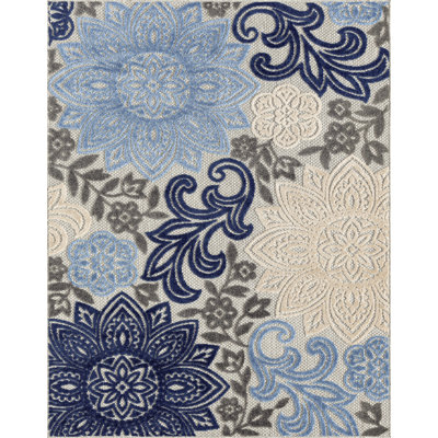 Floral Flatweave Indoor / Outdoor Area Rug