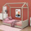 Luxueux lit moelleux en bois recouvert de velours mettant en valeur un revêtement exquis-1585815106