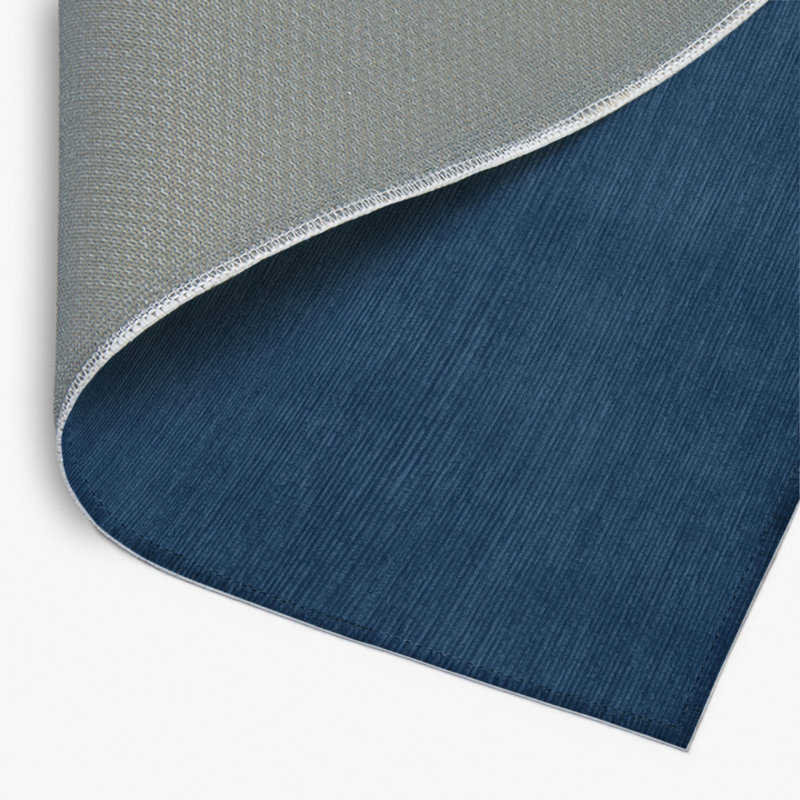 Solid Gray Indoor and Outdoor Area Rug, Rectangle 2' x 3'