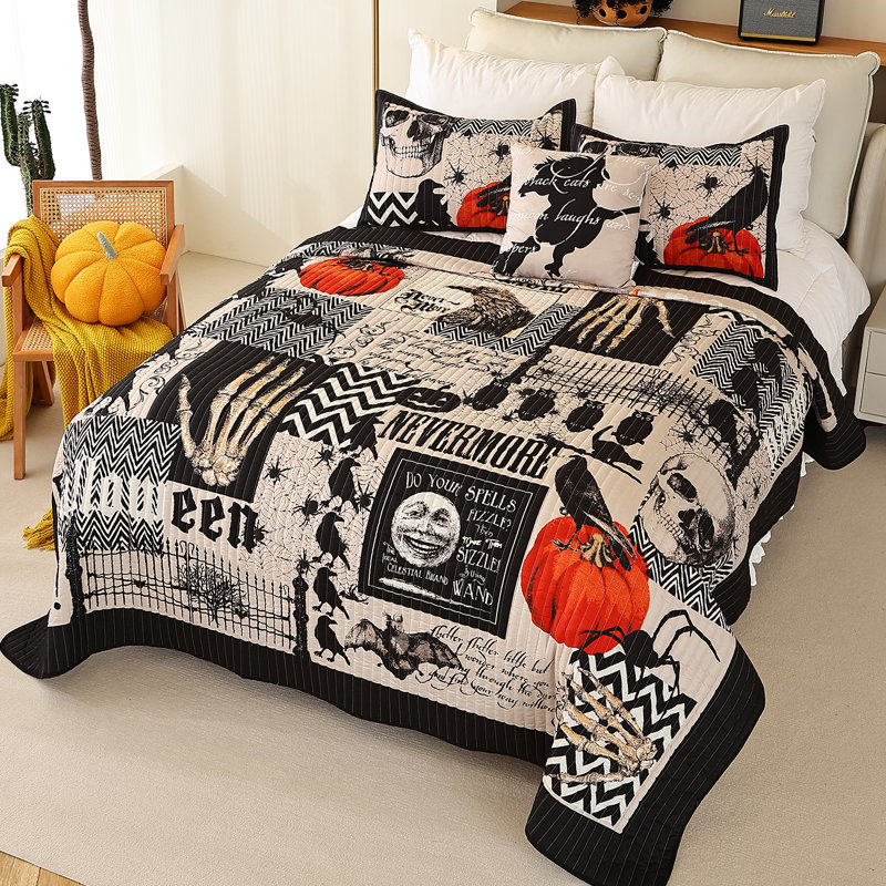 3 Piece 90"x90" Halloween Quilt Set Bedspread Set, Halloween Themed Reversible Bedding Set, King Quilt + 2 King Shams