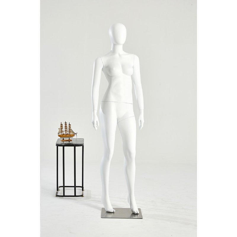 Ikramudeen People Statue, White