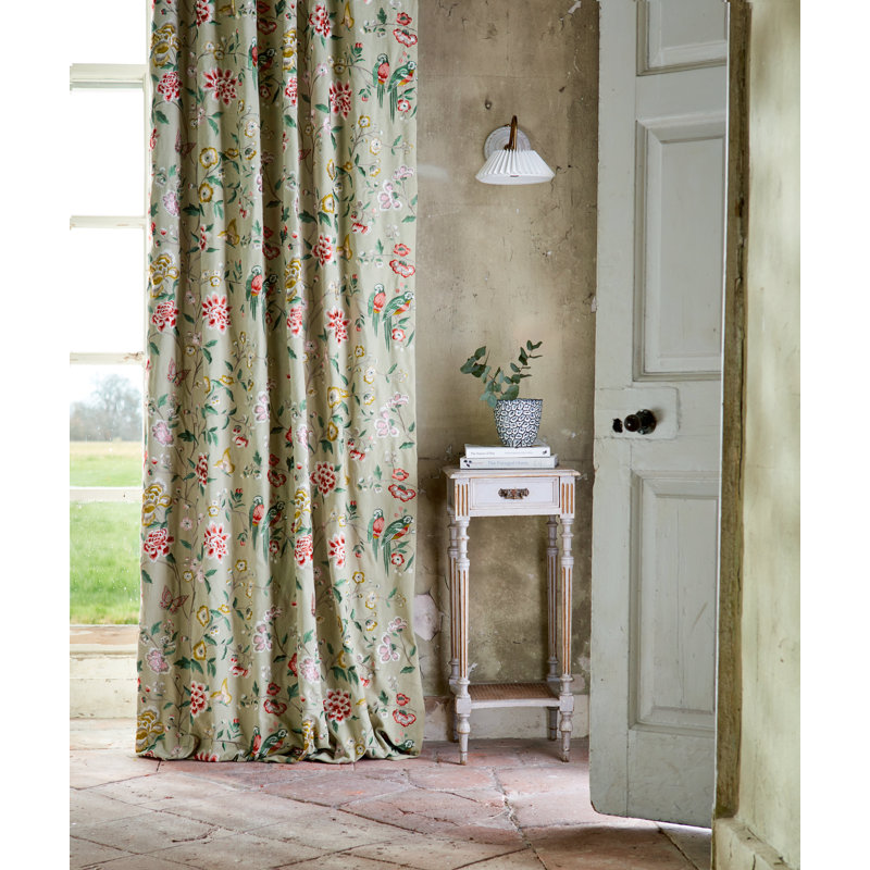 Chinoiserie Hall Fabric, Bamboo/Rose