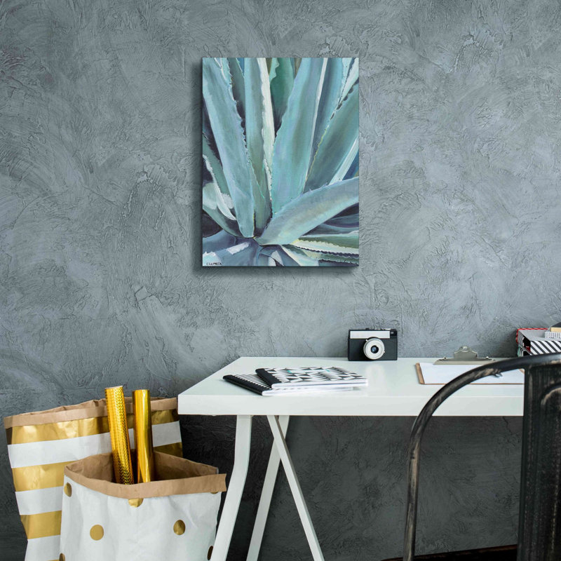 «Blue Agave» par Alana Clumeck, art mural sur toile de Dakota Fields, H 16 po x l 12 po x P 0,75 po