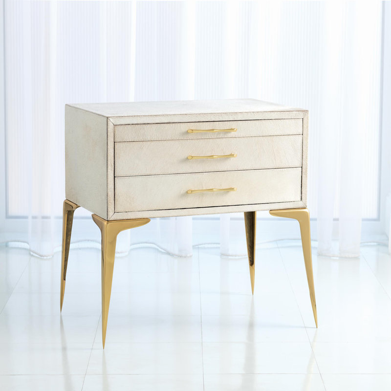 Stiletto Accent Chest, White