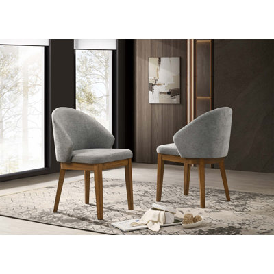 Ensemble de 2 chaises de salle à manger à dossier demi-tonneau Andreo, confort moderne avec pieds en bois au fini noyer pour une salle à manger élégante