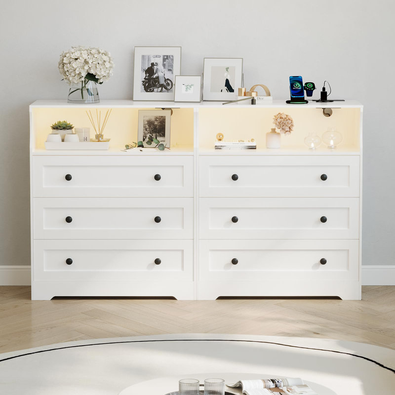 3-Drawer Small Dresser with Charging Station, Modern Wooden Chest of Drawers, White