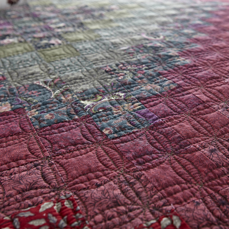 King Reversible Cotton Patchwork Quilt in Purple and Sage
