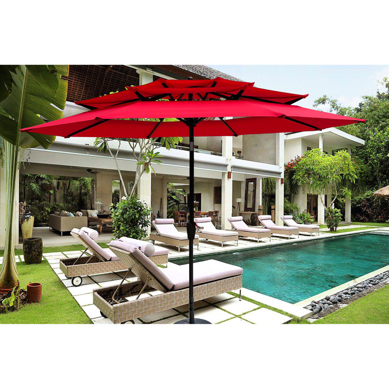 Parasol extérieur de 2,75 m (9 pi 3 po) avec inclinaison et résistance au vent - Rouge, imperméable, pour terrasse et jardin, ouverture par manivelle