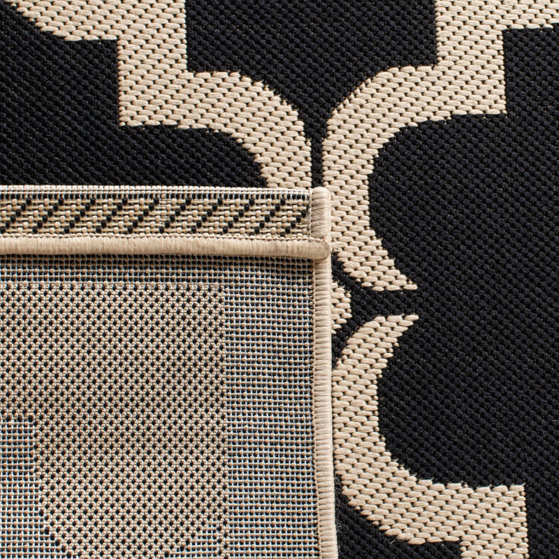Herefordshire Performance Geometric Indoor/Outdoor Area Rug, Rectangle 2' x 3'7"