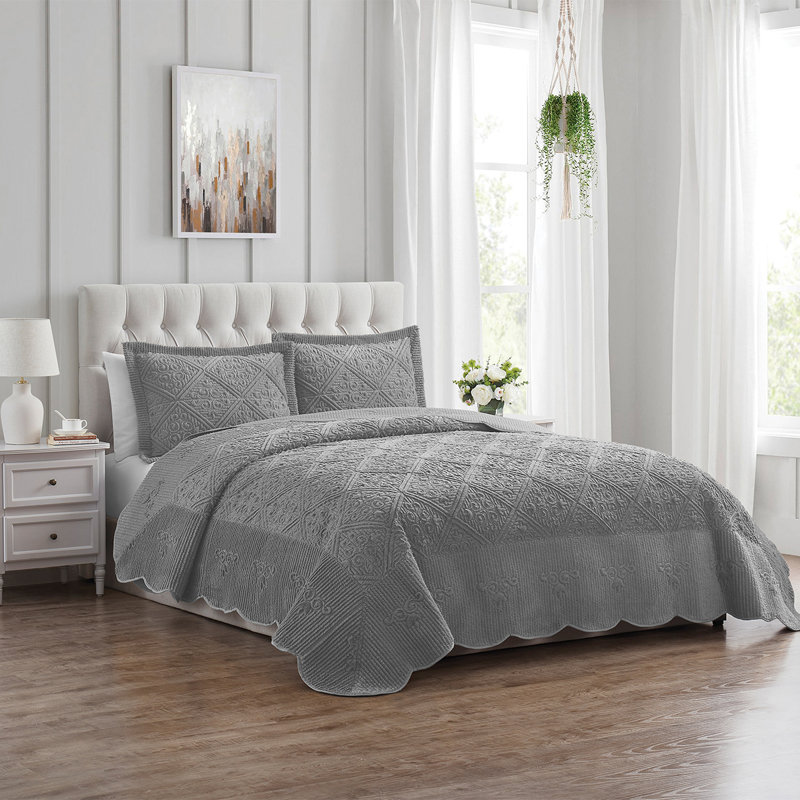 Ensemble de couvre-lit matelassé moelleux Westland, Couvre-lit de très grande taille et 2 taies déco, Gris