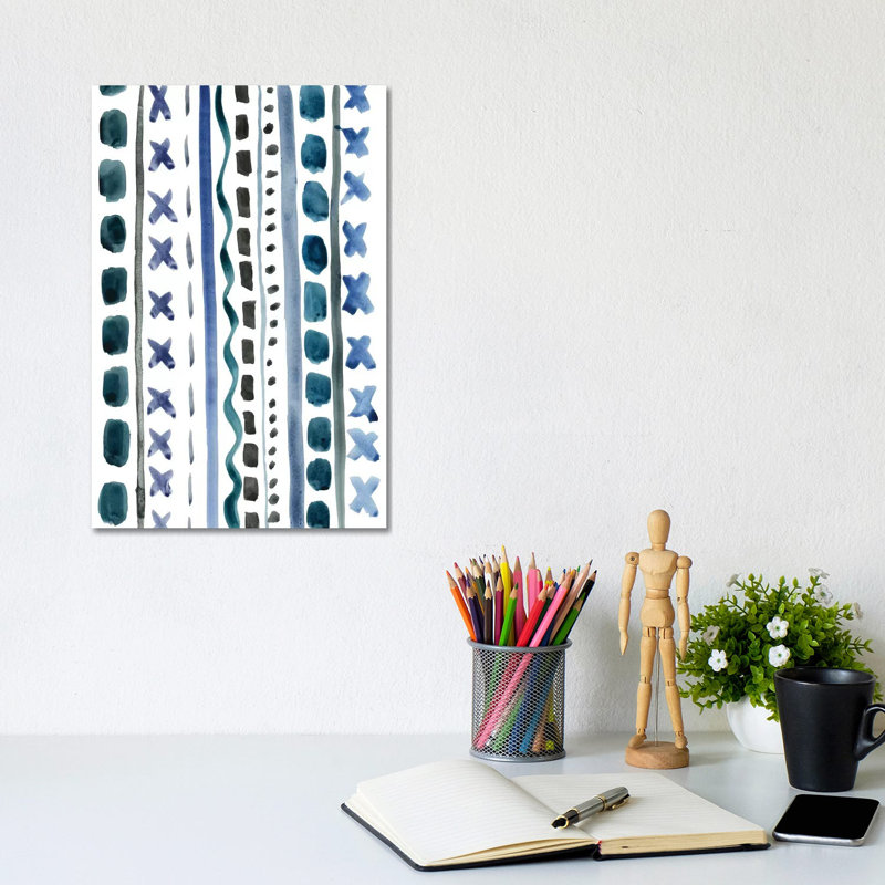 XO by Albina Bratcheva - Wrapped Canvas Print, 20.32 cm H x 30.48 cm W