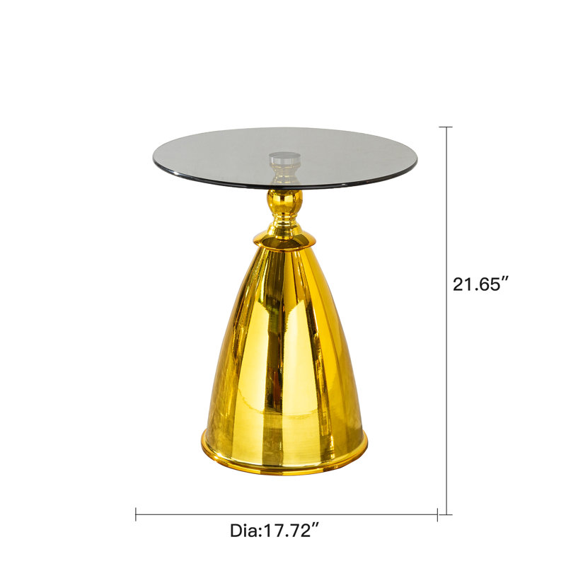 Petite petite table d'appoint avec pieds en acier au carbone doré et verre trempé gris portatif pour un look élégant avec pieds en verre élégant et moderne