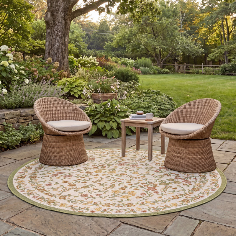 Courtyard Power Loom Polypropylene Plastic; Polyester Floral Indoor / Outdoor Rug, 6'-7" x 6'-7" Round