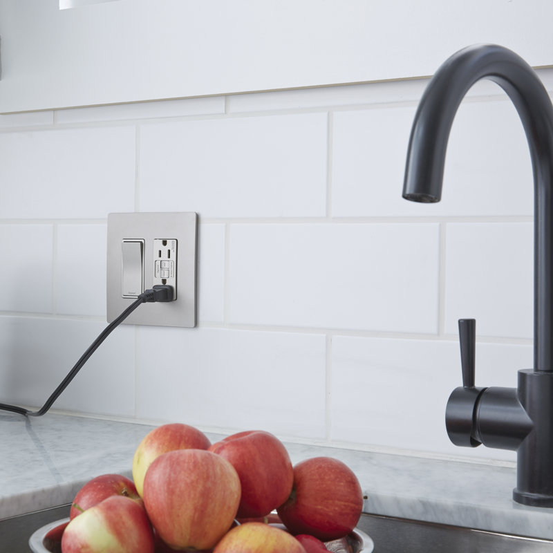 Radiant 15-Amp 3-Way Decorator Rocker Light Switch, Nickel