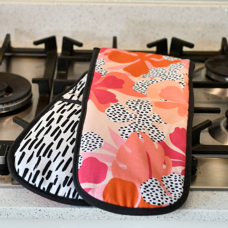 Summerhouse By Navigate Oven Glove(s) Only