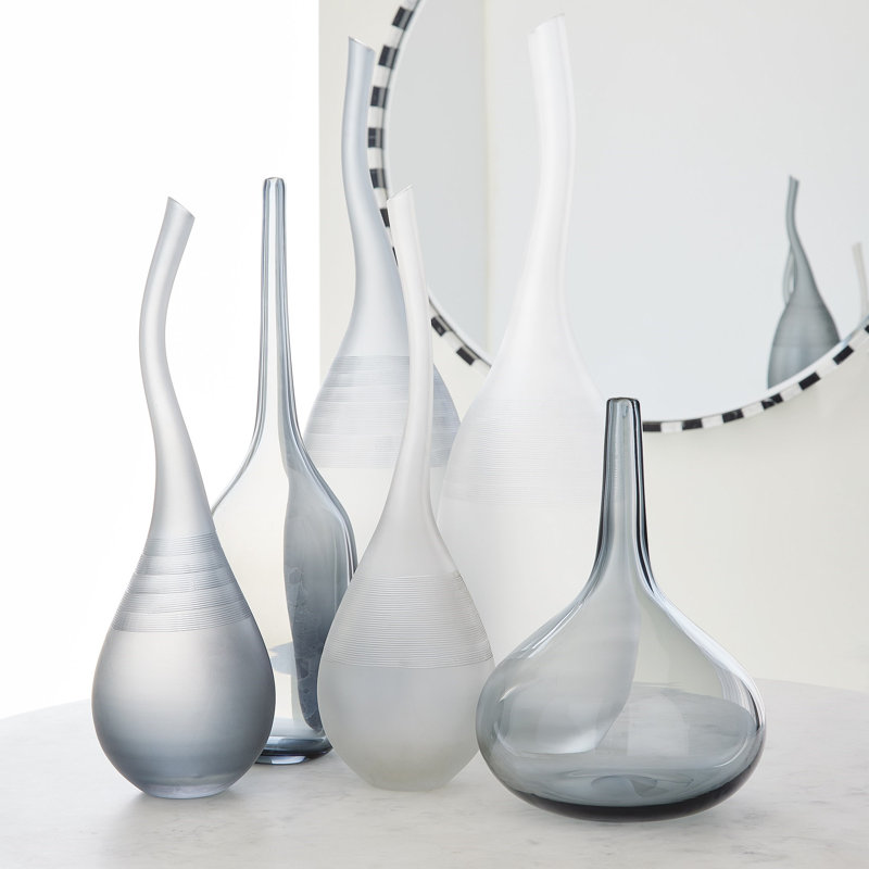 Pinnacle Bottle-Round, Gray