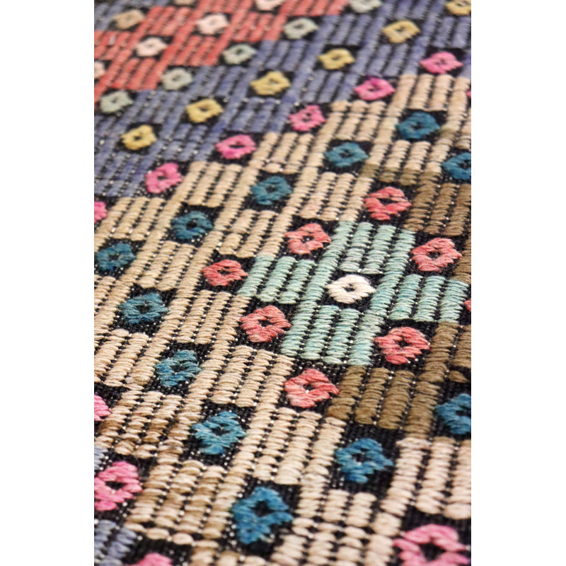 Jijim One-of-a-Kind 5'9" X 10'8" Area Rug