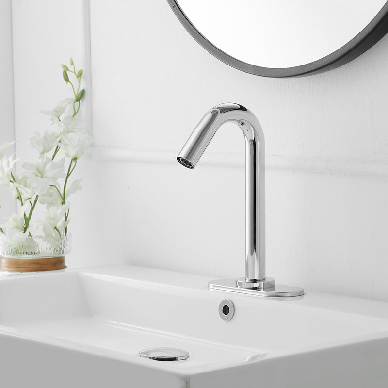 Robinet de lavabo de salle de bain monotrou sans contact à fixation automatique sur plateau avec valve de mélange de température en chrome poli