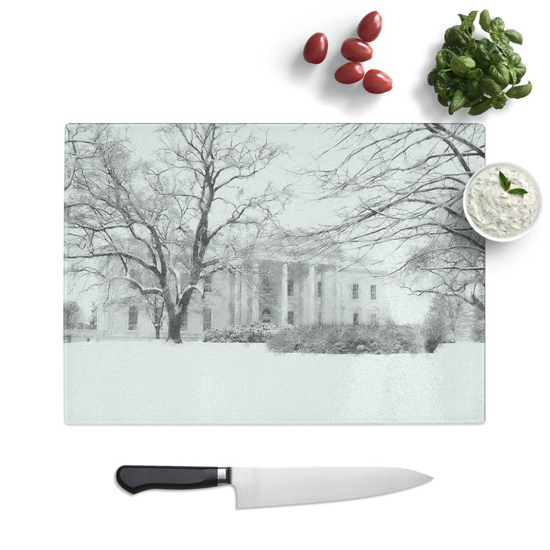 Tempered Glass Wintertime View of the House Painting Chopping Board, 20 cm x 28.5 cm