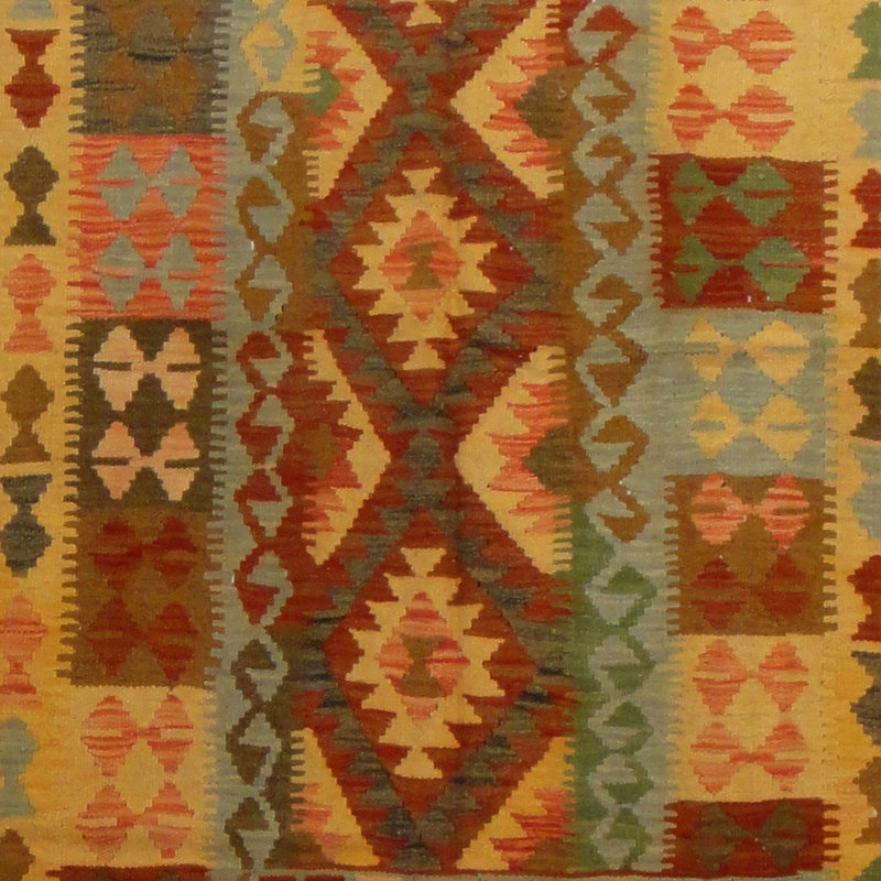 Azpeitia Wool Southwestern Indoor Rug