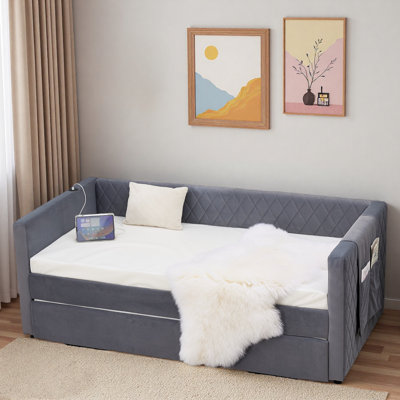 Diamond Grid Velvet Daybed With Usb Charging, Side Pocket And Trundle