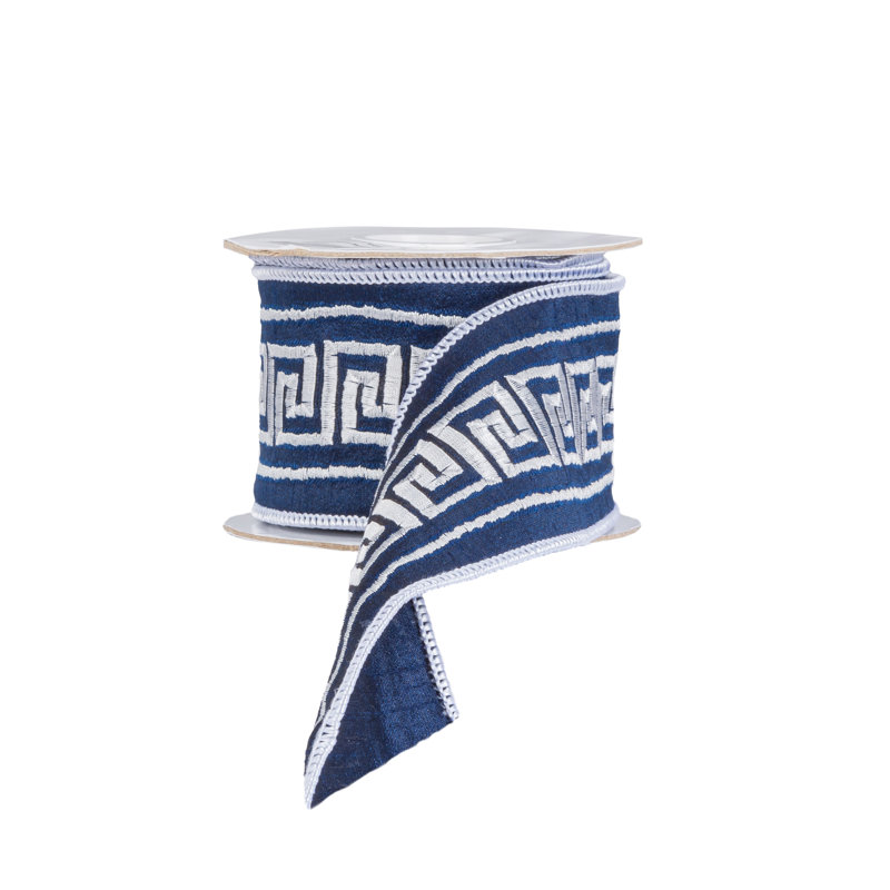 Chinoiserie et ruban de velours bleu marine