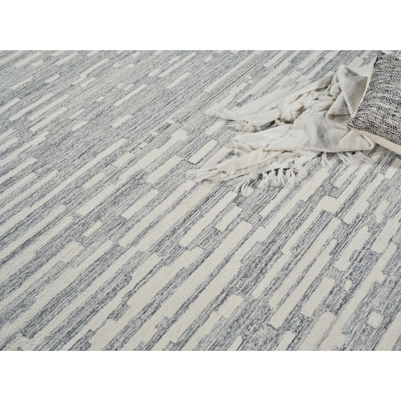 Ivory and Gray Hand-Tufted Wool Rectangular Rug 9' x 12'